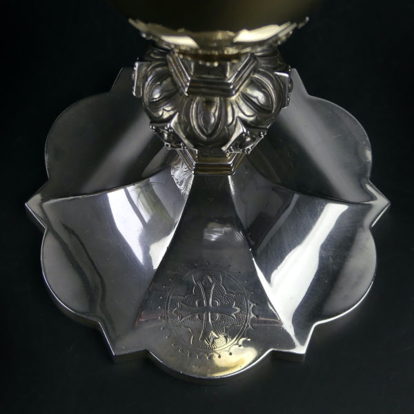 Calice néogothique anglais rare en argent sterling 1900 Angleterre (détail)