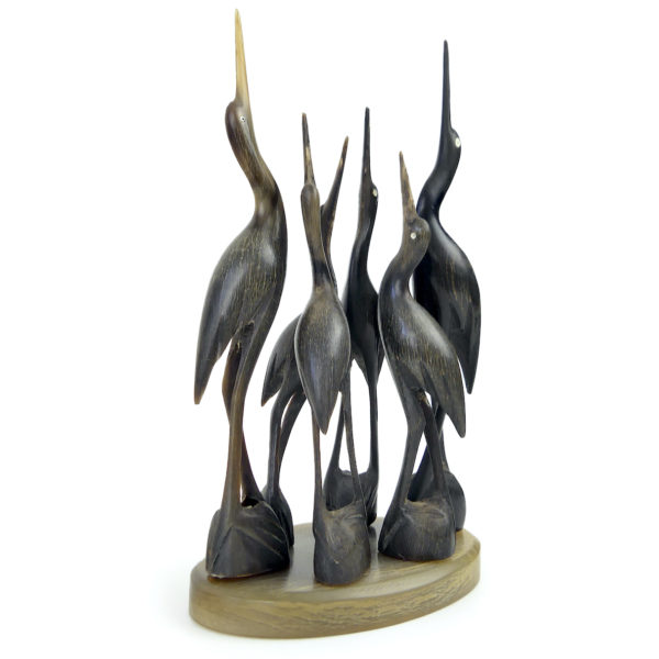 Groupe de six échassiers en corne sculptée Art Populaire (3/4)