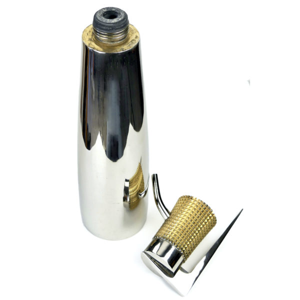 Siphon design à eau de Seltz Acier chromé Bague dorée Années 60 France (dessus ouvert)