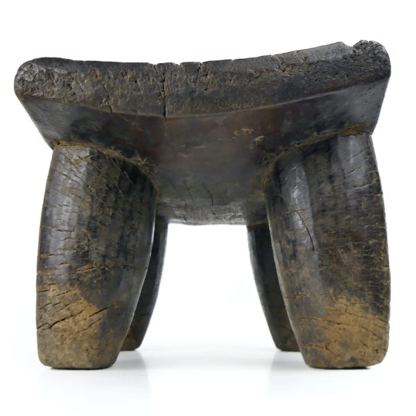 Tabouret Lobi ancien en bois massif Mobilier ethnique Burkina Faso (profil)