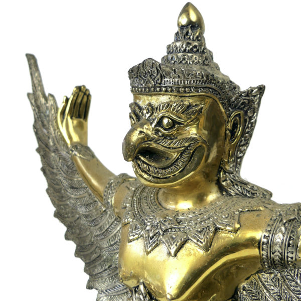 Statue Garuda royal en bronze doré et argenté Phra Khrut Pha Thaïlande (détail)