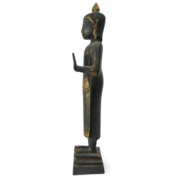 Bouddha thaïlandais debout ancien en bois doré Abhaya-mudrā Varada-mudrā (profil)