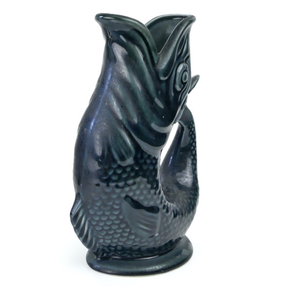 Petit pichet poisson anglais en céramique bleue Fosters Studio Pottery (3/4)
