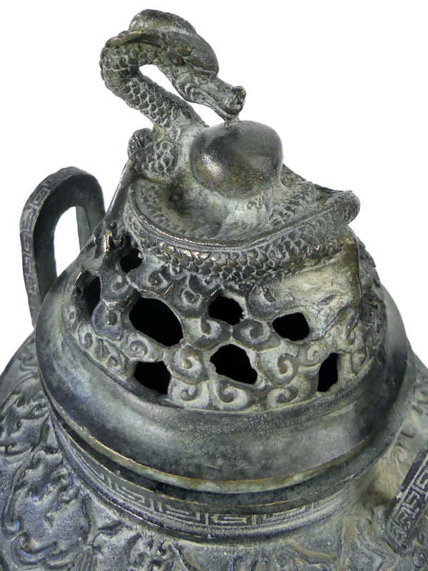 Brûle-encens Oni démon hurlant en bronze Encensoir kōro Début Shōwa (détail)