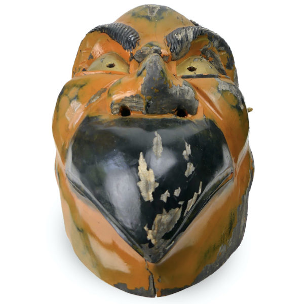Grand masque Karasu-tengu ornemental Tengu corbeau Shōwa (dessous)