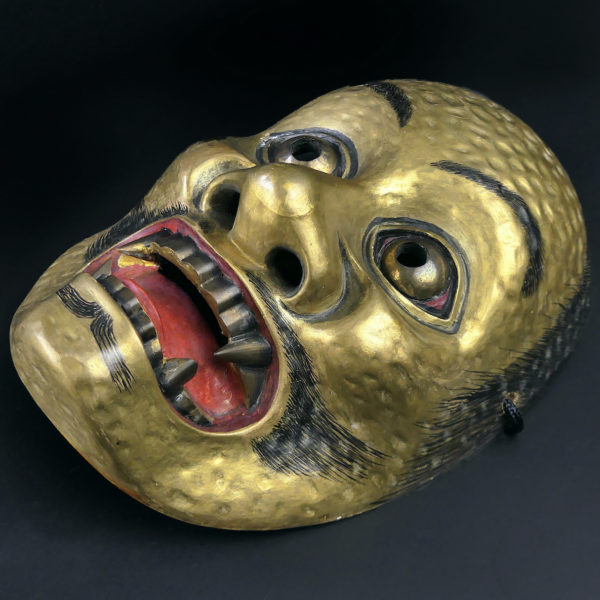 Masque Dei-Kibatobide doré signé du théâtre nô en Hinoki ère Shōwa (dessous 3/4)