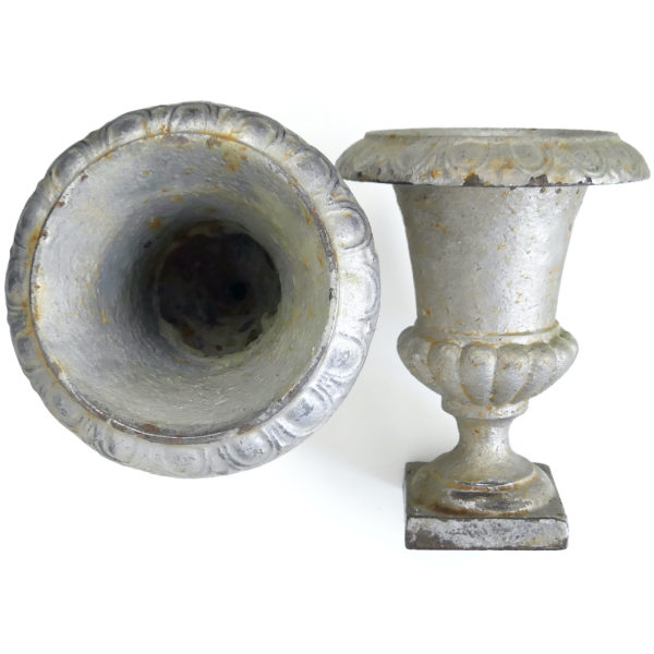 Vasque et 2 vases Médicis anciens en fonte Style classique Déco de jardin (vases)