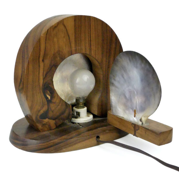 Lampe d’ambiance polynésienne vintage en nacre et miro (3/4 dos)