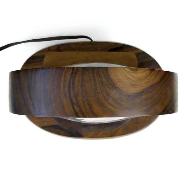 Lampe d’ambiance polynésienne vintage en nacre et miro (dessus)