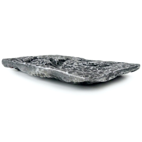 Plaque moulée Lotus en aluminium sculptée par Paolo Santini (3/4)