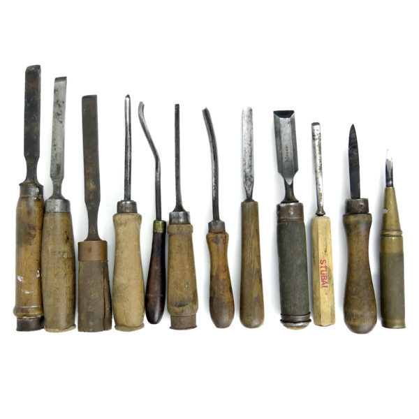 Caisse à outils de menuisier des années 50 Outils anciens de menuiserie (outils)