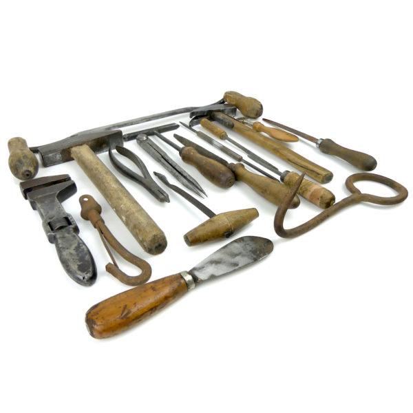 Caisse à outils de menuisier des années 50 Outils anciens de menuiserie (outils)