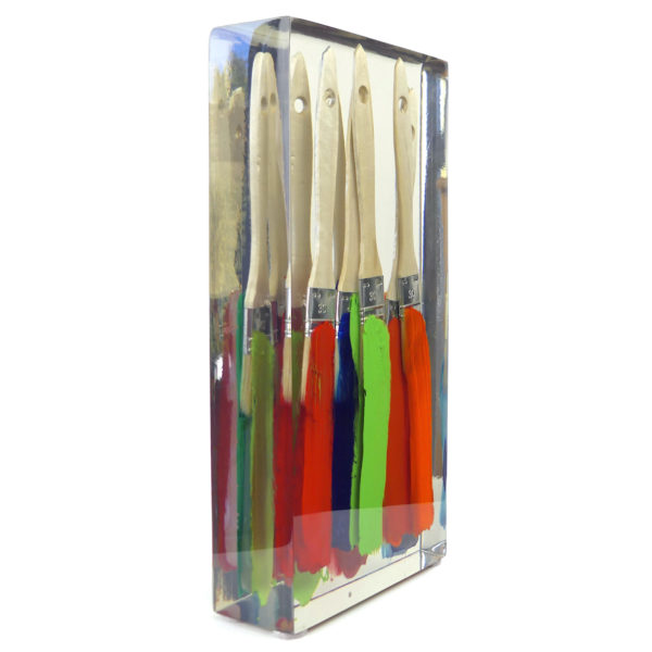 Sculpture inclusion pinceaux plats et peinture en résine goût Arman Pop art (3/4)