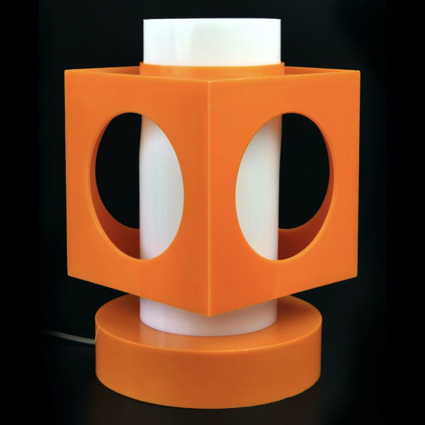 Lampe cubique Space Age en plastique orange et blanc Pop des années 70 (3/4)