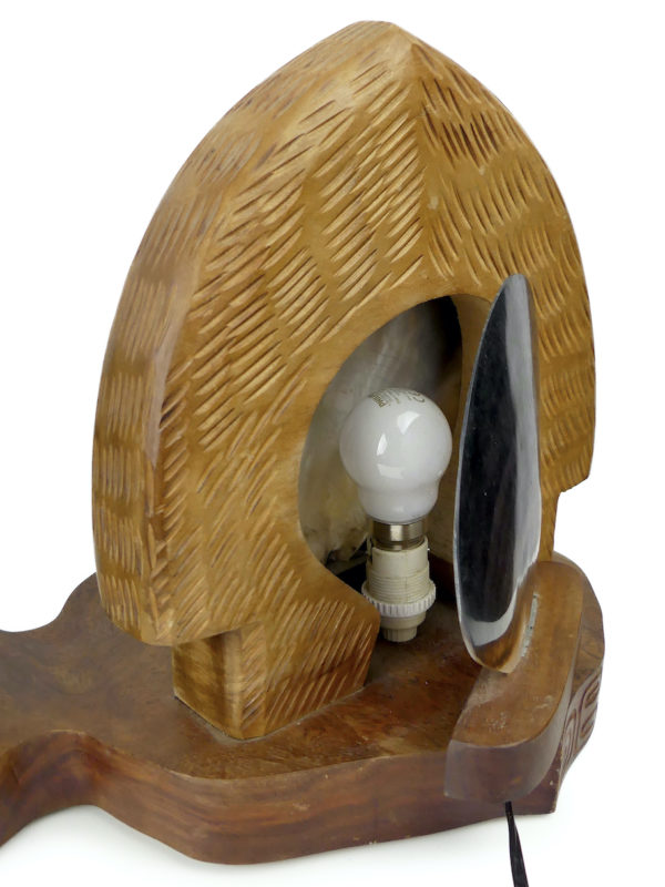 Lampe d’ambiance polynésienne double en coquilles coquillage et bois précieux RIMAP Tahiti (détail)
