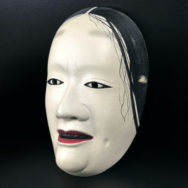 Masque Masukami Onna sculpté en bois de cyprès hinoki Japon Onnamen Shōwa (3/4)