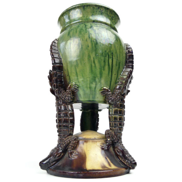 Vase aux crocodiles ancien en céramique verte et brune Art nouveau (face)