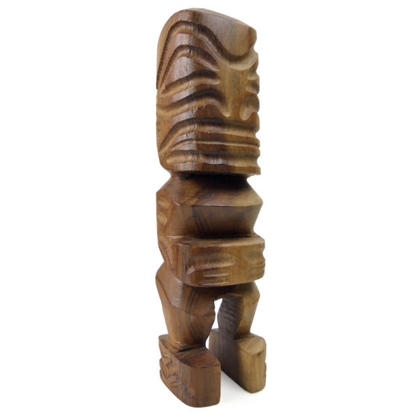 Famille de 4 tikis polynésiens sculptés en bois précieux Pacifique (tiki 4)
