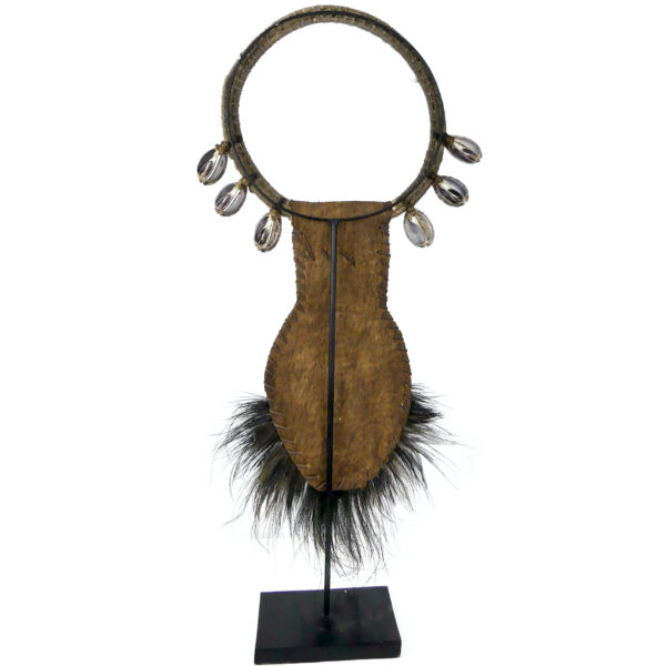 Grand plastron papou de cérémonie sur socle (dos)