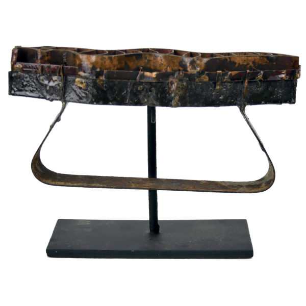 Tampon serpent à Batik javanais ancien sur socle métallique noir Indonésie (face)