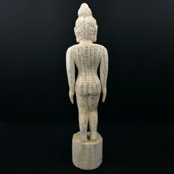 Grande statue acupuncture femme sculptée en bois Chine Mi-XXe (dos)