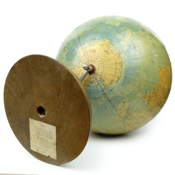 Grand globe terrestre de bureau vintage de Räth fabriqué en Allemagne de l'Est RDA (dessous 3/4)