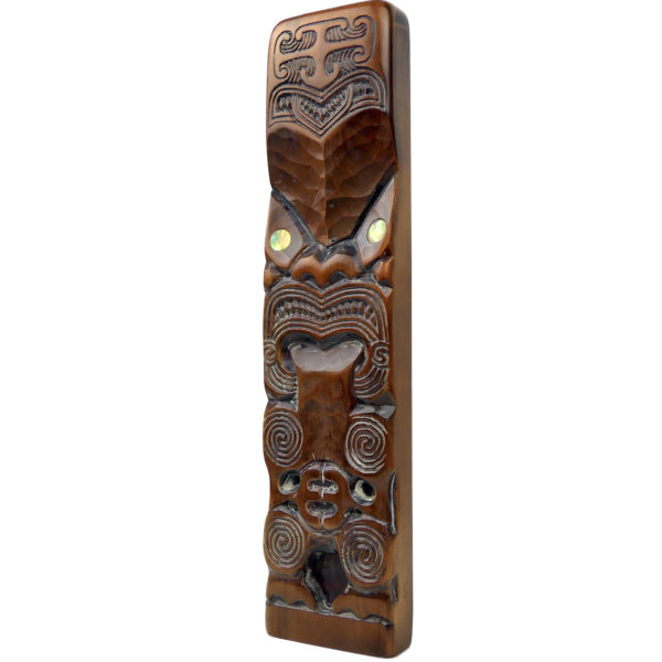 Teko Teko Maori ancien en bois brun et ormeaux Bas-relief Nouvelle-Zélande (3/4)