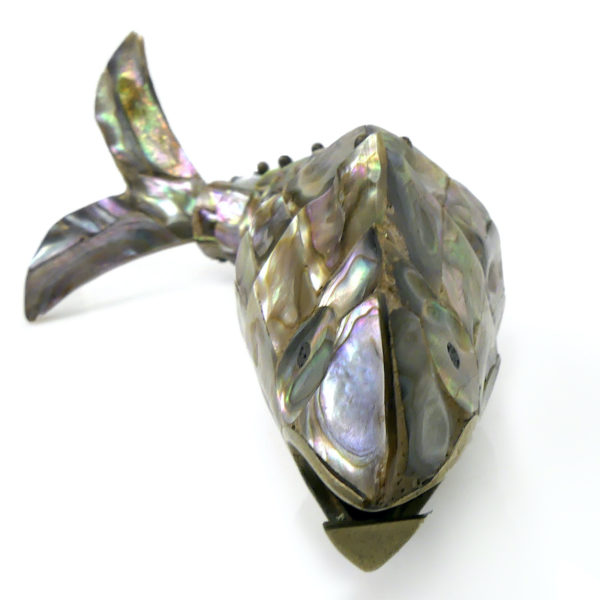 Décapsuleur poisson articulé nacre d’ormeau et argent Mexique Mi-XXe (face)