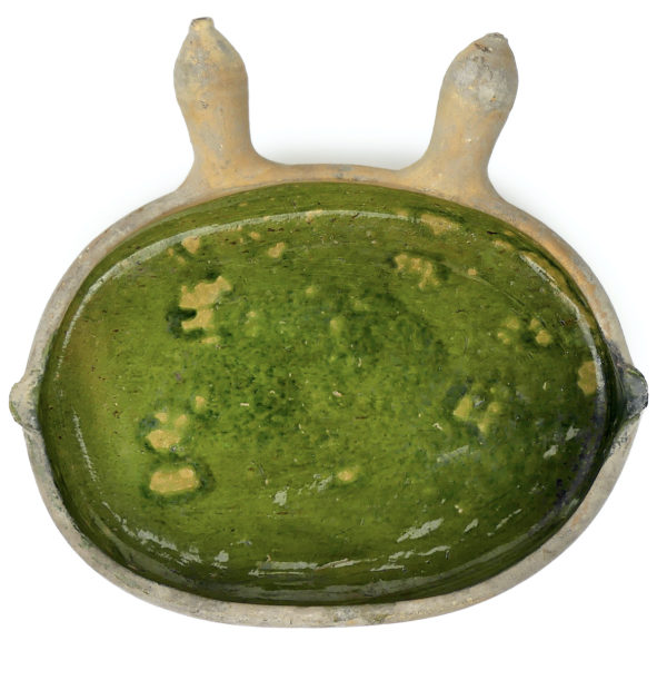 Lèchefrite Saintongeais ancien vernissé vert Poterie de Saintonge XIXe (dessus)