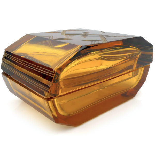 Petite bonbonnière Art Déco gravée en cristal ambré Début XXe Allemagne (3/4)