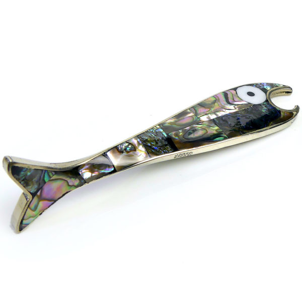 Décapsuleur poisson en argent marqueté de nacre d’ormeau Mexique (dessous 3/4)