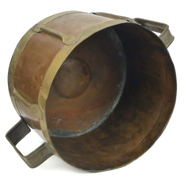 Settier boisseau de mesure en cuivre et laiton fabriquée à la main Curiosité rétro (dessus 3/4)