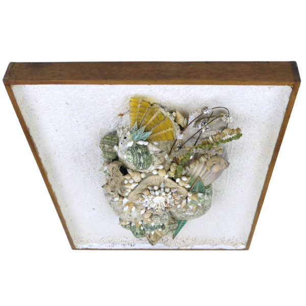 Masque de coquillages encadré Déco rétro vintage Souvenir de la mer (dessus 3/4)