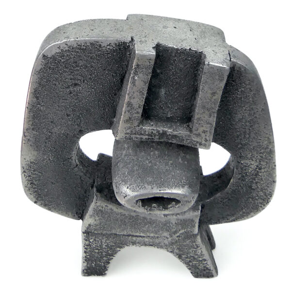 Statue abstraite brute en fonte d’aluminium signée HB Art brutaliste (dessus 3/4)