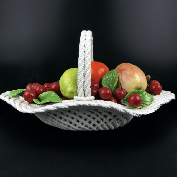 Grand panier à fruits en barbotine multicolore Mi-XXe Bassano Italie (profil)