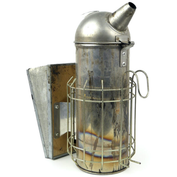 Enfumoir à abeilles en inox et bois Fin XXe Accessoire d'apiculteur Italie (3/4)