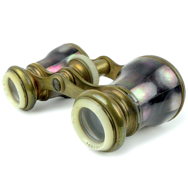 Paire de jumelles de théâtre en nacre et laiton Fin XIXe Lunettes d’opéra (3/4)
