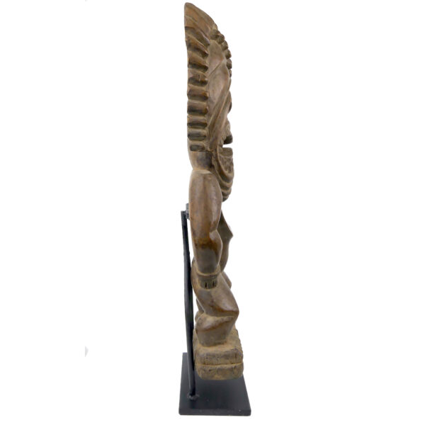 Importante statue Kū ka’ili moku ancienne en bois lourd Hawaii (profil)