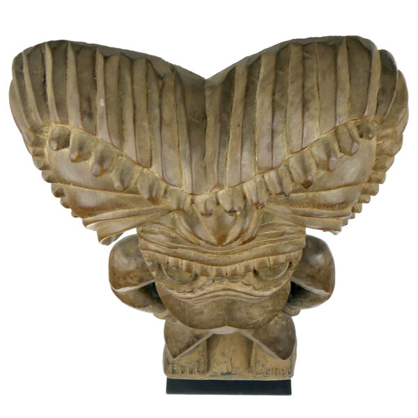 Importante statue Kū ka’ili moku ancienne en bois lourd Hawaii (dessus 3/4)