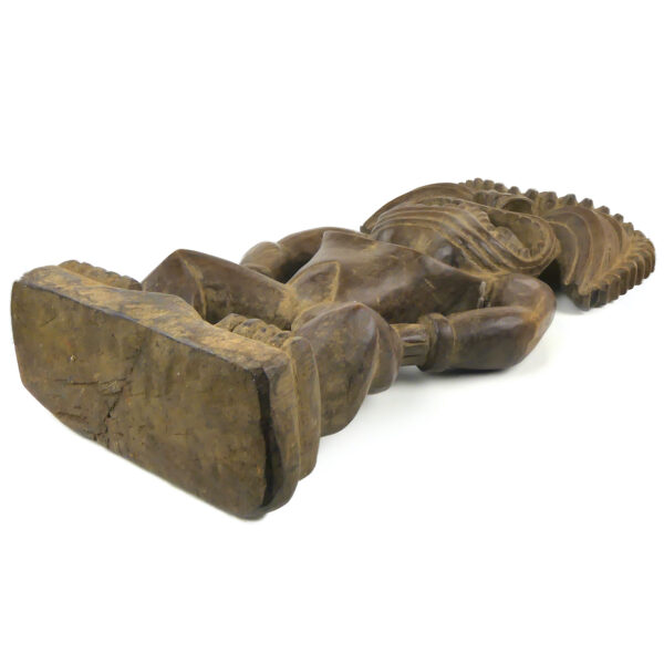 Importante statue Kū ka’ili moku ancienne en bois lourd Hawaii (dessous 3/4)