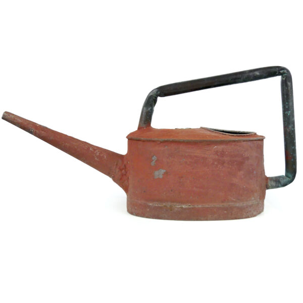 Arrosoir horticole TISSOT ancien rouge en fer et cuivre Fin XIXe Paris (profil)
