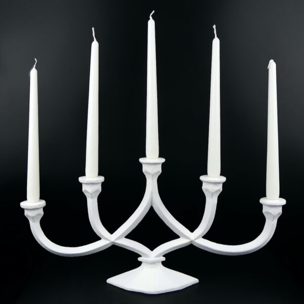 Candélabre en fonte chandelier blanc ancien à 5 branches Style brutaliste (face)