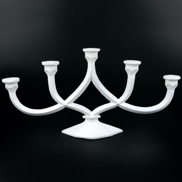Candélabre en fonte chandelier blanc ancien à 5 branches Style brutaliste (face)