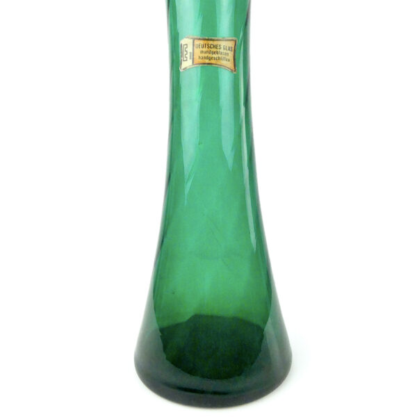 7 vases design scandinave en verre Allemagne Suède Verrerie d'art Mi-XXe (détail)