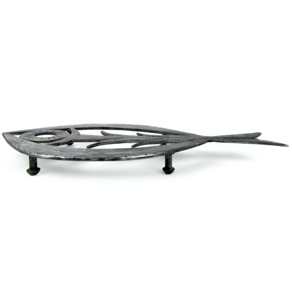 Dessous-de-plat poisson en acier découpé Ichthus Ferronnerie d’art (profil)