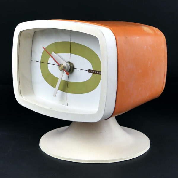 Pendule en caoutchouc orange et beige Space Age Pop Art 70 Pop Rubber (3/4)