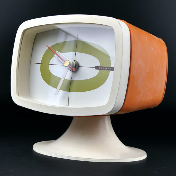 Pendule en caoutchouc orange et beige Space Age Pop Art 70 Pop Rubber (3/4)