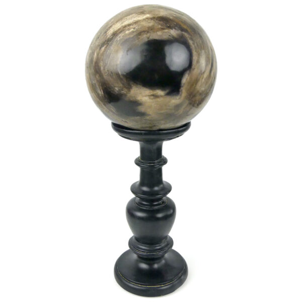 Trois boules de bois pétrifié du Miocène sur socles en bois tourné noir (1)