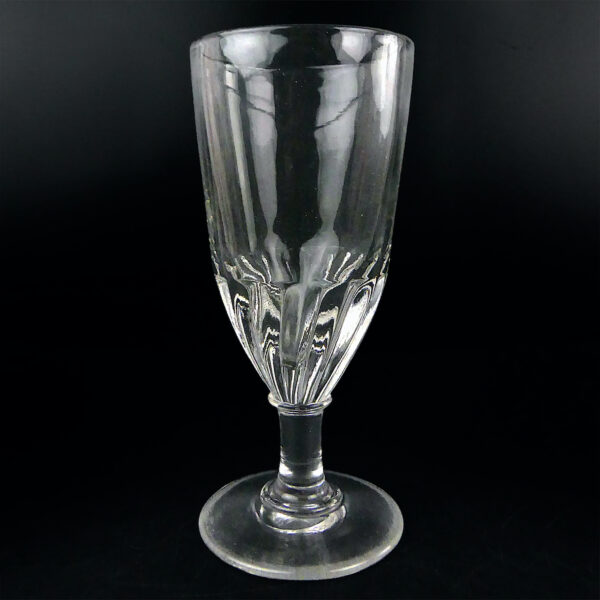 Deux verres à absinthe et deux cuillères des Grands cafés de la Belle époque (verre 1)
