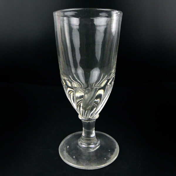 Deux verres à absinthe et deux cuillères des Grands cafés de la Belle époque (verre 2)